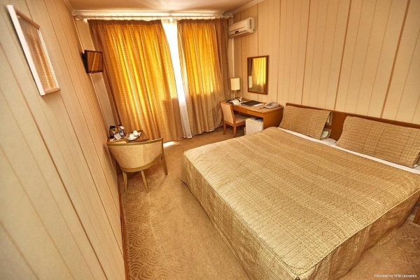 Hotel Gavan (Vladivostok)